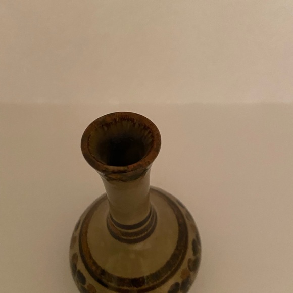 Carlos Villanueva Mexican Pottery Vase -Signed - Picture 4 of 5